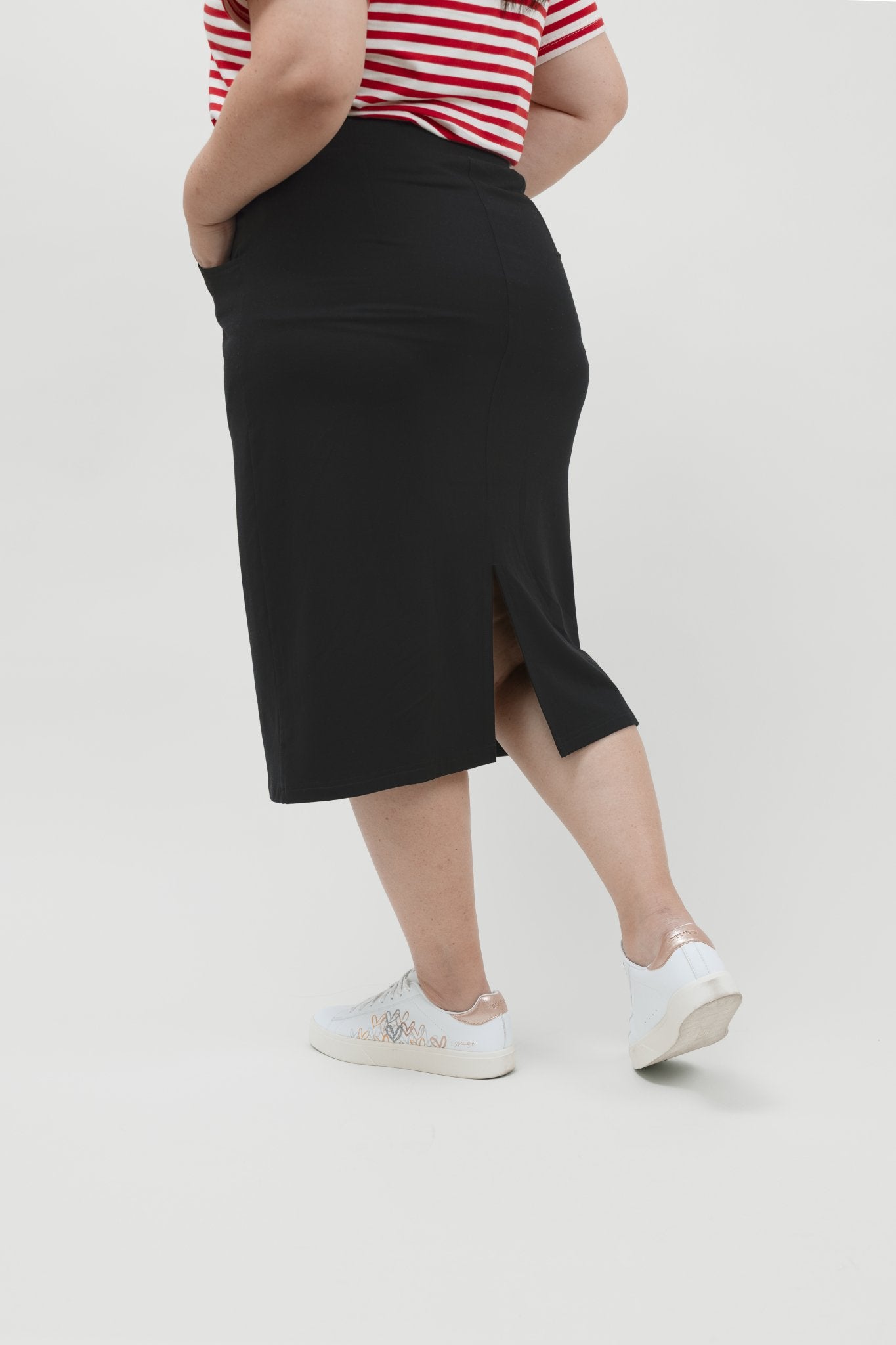 Black High-Waist Pencil Sporty Skirt