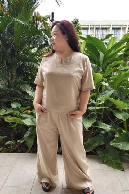 Beige Relaxed Short Sleeve Top - Bubbly