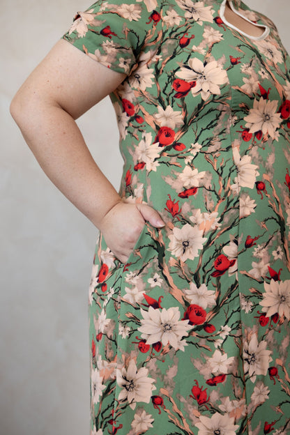Floral Spring Qipao Dress with keyhole neck - Bubbly
